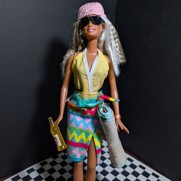 Vintage Custom Restyled 2004 Cali Girl So Cal Style Barbie - Picture 10 of 10